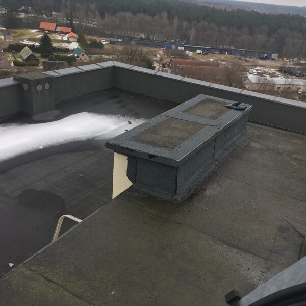 Jumta  remonts  Ādažos.